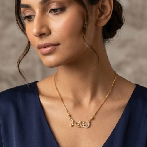 #lovenecklace#scriptjewelry#goldnecklace#statementnecklace#jewelrygoals#romanticaccessories#trendingjewelry#finejewelry#everydayelegance#lovependant#fashionjewelry#giftideas#jewelryaddict#minimaliststyle#chicaccessories#necklacelover#styleinspo#modernjewelry#sparklingjewelry#elegantstyle