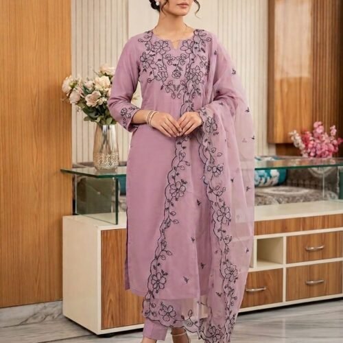 #bluesuitset #ethnicwearindia #designersalwarkameez #embroideredkurta #organzadupatta #festivefashion #womensethnicwear #traditionaloutfit #partywearsuit #elegantindianwear